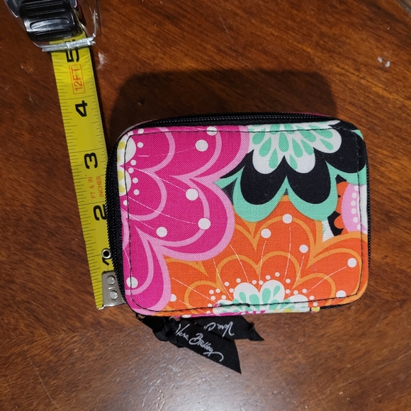 Vera Bradley Pill Organizer Box  In Ziggy Zinnia - Picture 5 of 8